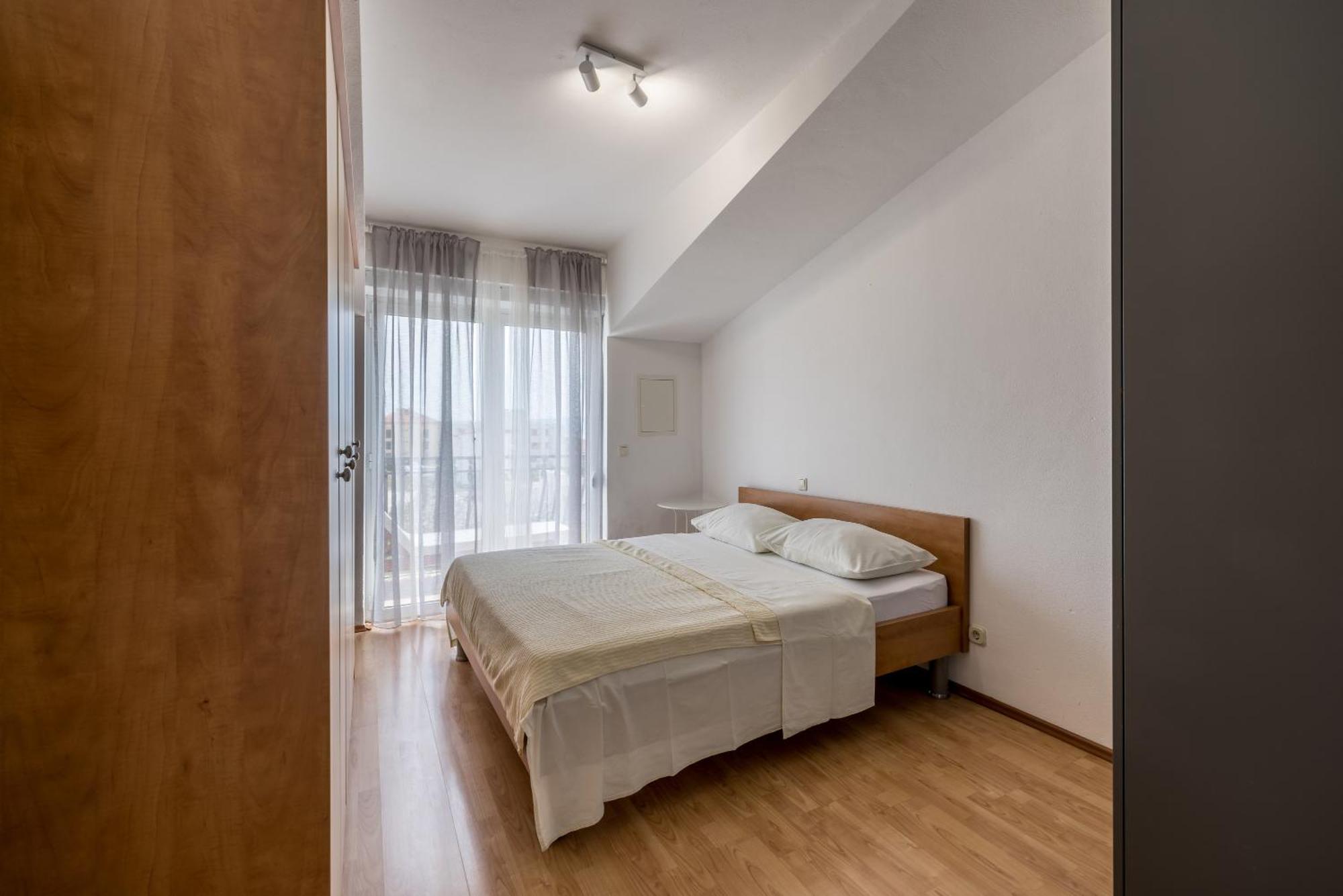 Mediterano Apartments Podstrana Ngoại thất bức ảnh